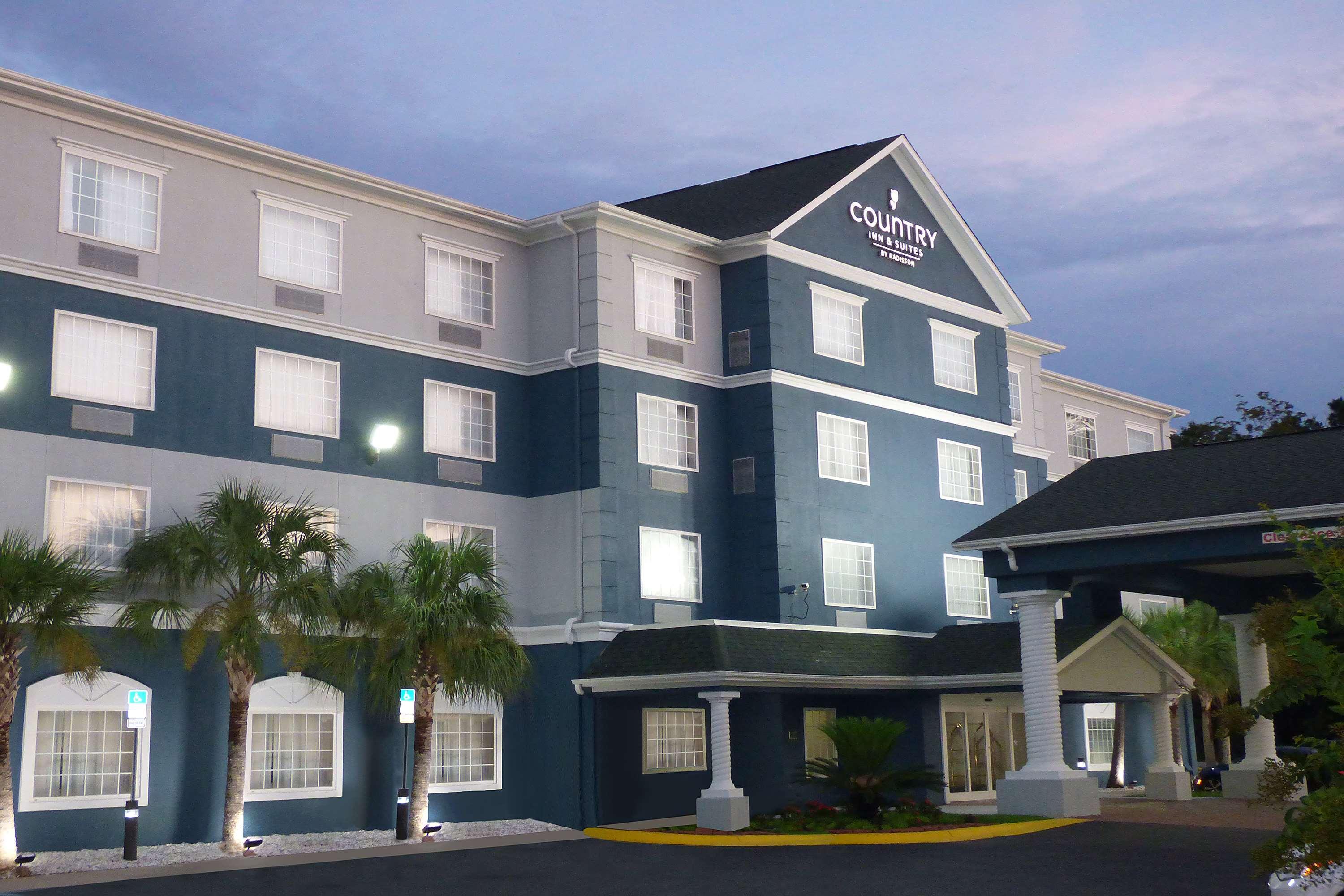 Country Inn & Suites By Radisson, Pensacola West, Fl Ferry Pass Exterior photo